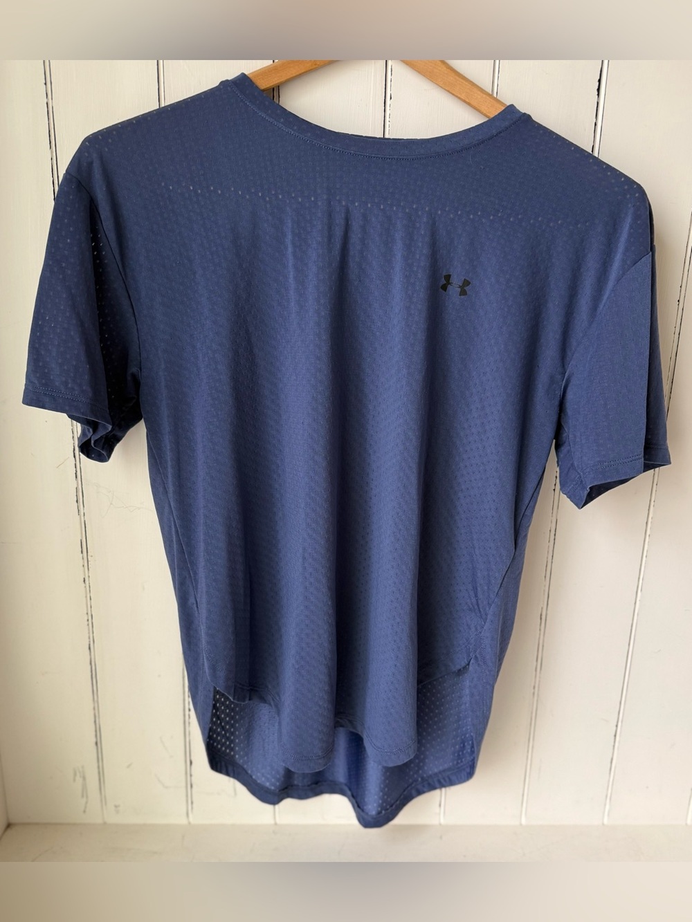 Under Armour Heat Gear Blue/ Purlple Workout Tee